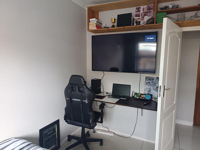 4 Bedroom Property for Sale in Kunene Park Eastern Cape